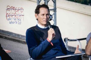 John Elkann investimento