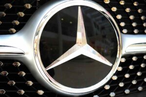 Nuovo colosso basato su Mercedes
