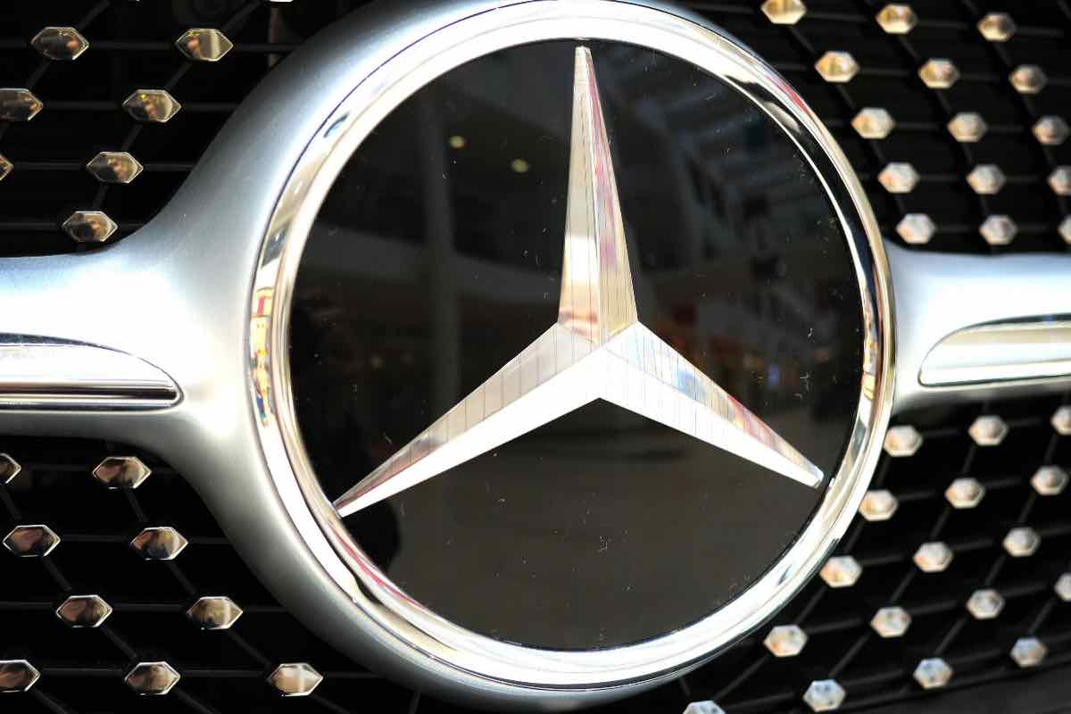 Nuovo colosso basato su Mercedes