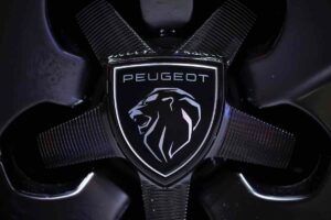 La Peugeot più amata ora è in super promozione: la versione da scegliere e tutti i vantaggi disponibili