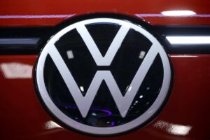 Volkswagen, arriva il dato da incubo: ecco a quanto ammonta il crollo del colosso tedesco