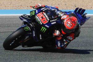 Yamaha lancia la sfida alla Ducati