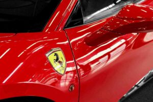 La Ferrari più rara del pianete è lei: ne esistono solo 3 esemplari in tutto il mondo (FOTO)