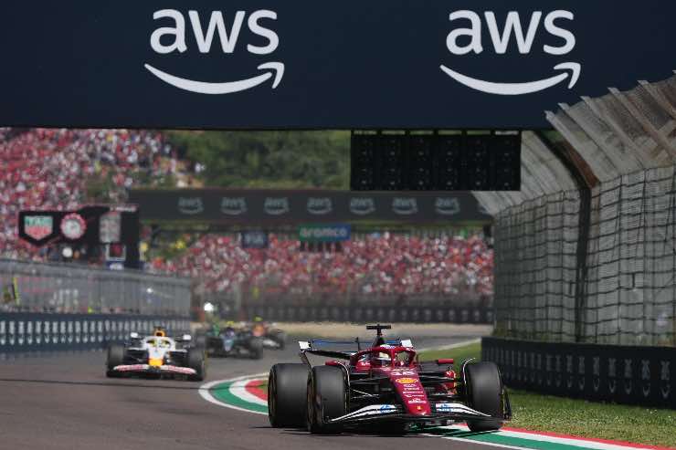 Charles Leclerc si sogna un Gran Premio a Napoli