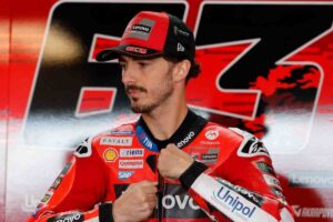 Bagnaia umiliato da Marc Marquez: il padre dell'ex campione ci va giù pesante