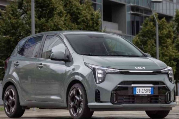 Kia Picanto sfida la Panda