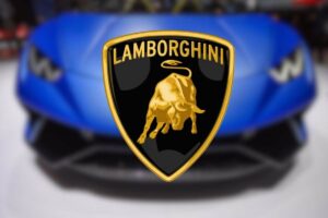 La Lamborghini fa felici i lavoratori: ecco il segreto dietro alla crescita dell'azienda, l'idea è rivoluzionaria