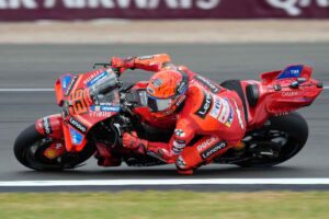 Marquez frecciata a Bagnaia