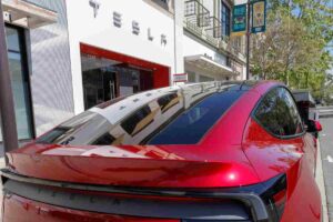 La trovata hi-tech di Elon Musk sulle Tesla