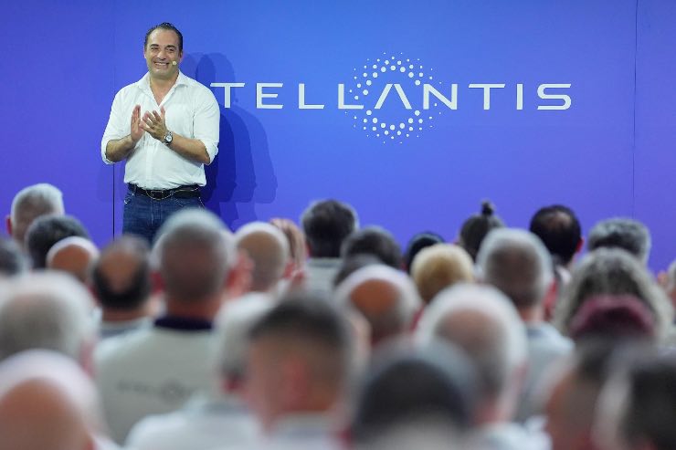 Antonio Filosa nomina tre manager italiani