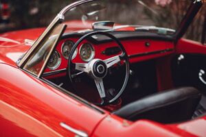 Le auto d'epoca sono destinate a sparire? C'è un carburante speciale che può salvarle