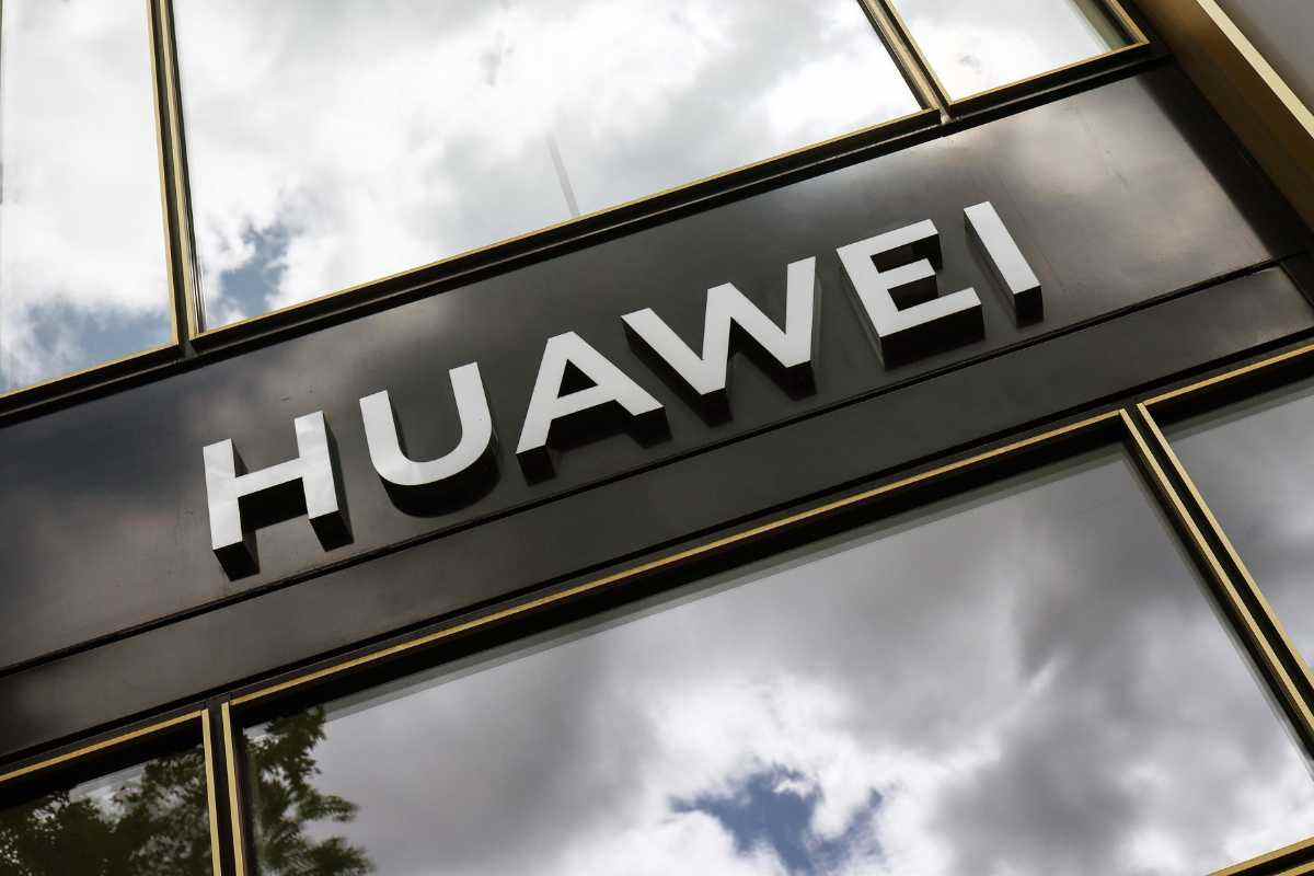 Huawei lancia una nuova batteria