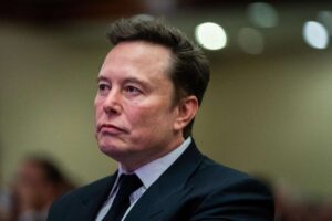 Elon Musk regalo eccezionale all'Italia