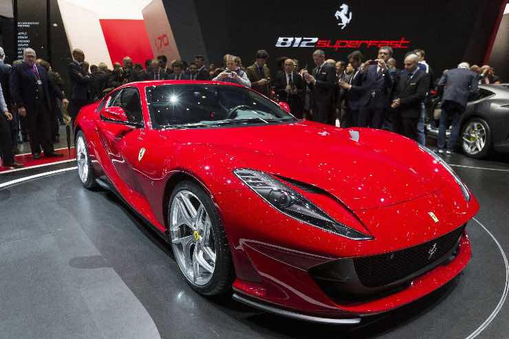 Ferrari 812 Superfast distrutta quella di Marchetti