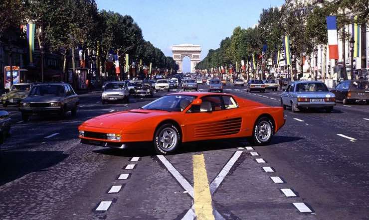 Ferrari Testarossa registrato il marchio 849