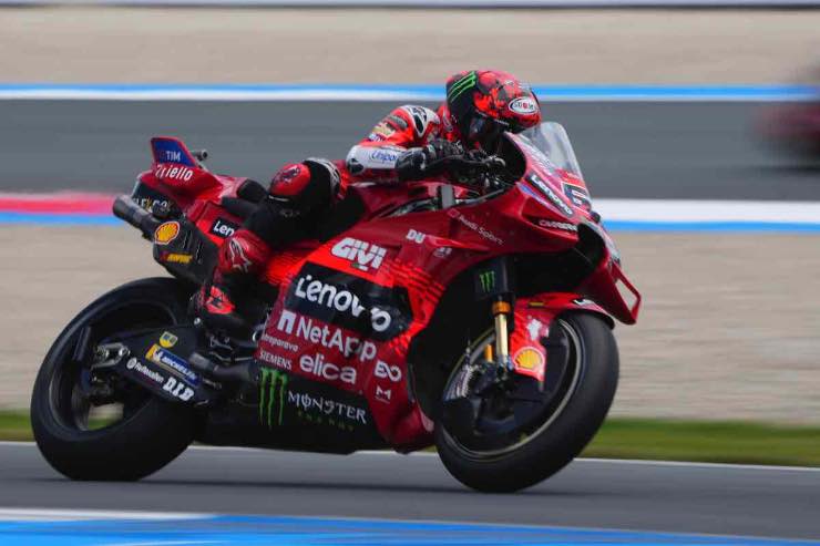 Pecco Bagnaia attacco a chi lo critica