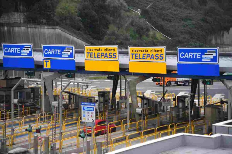 Telepass addio abbonamenti