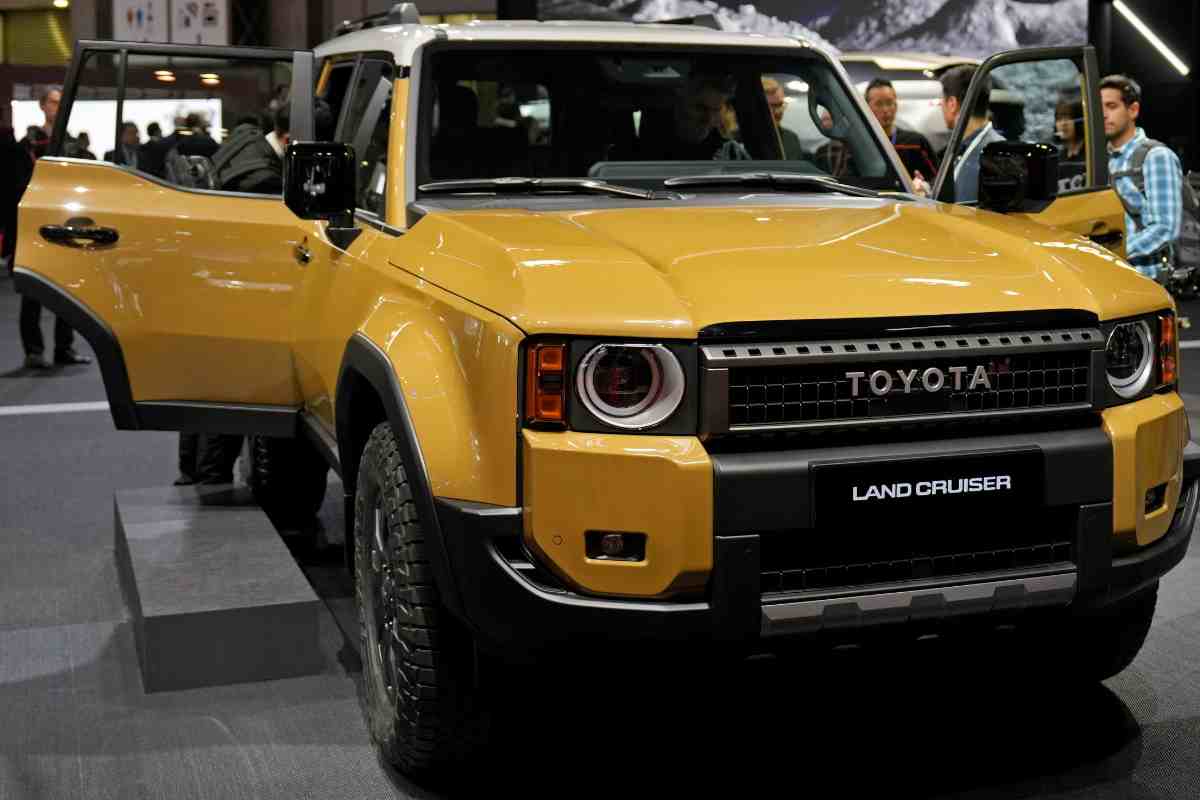 Toyota Land Cruiser 