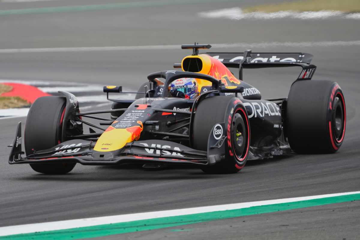 Verstappen addio alla Red Bull