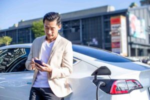Auto elettriche, ora c'è un nuovo allarme: a questo problema non ci aveva pensato nessuno