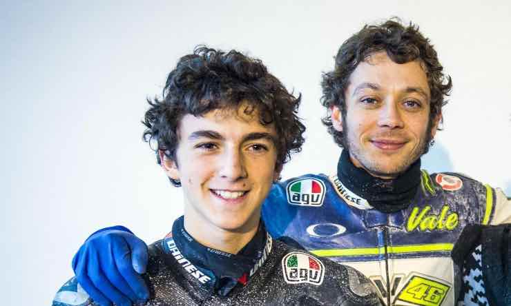 Pecco Bagnaia e Valentino Rossi lo ha salvato