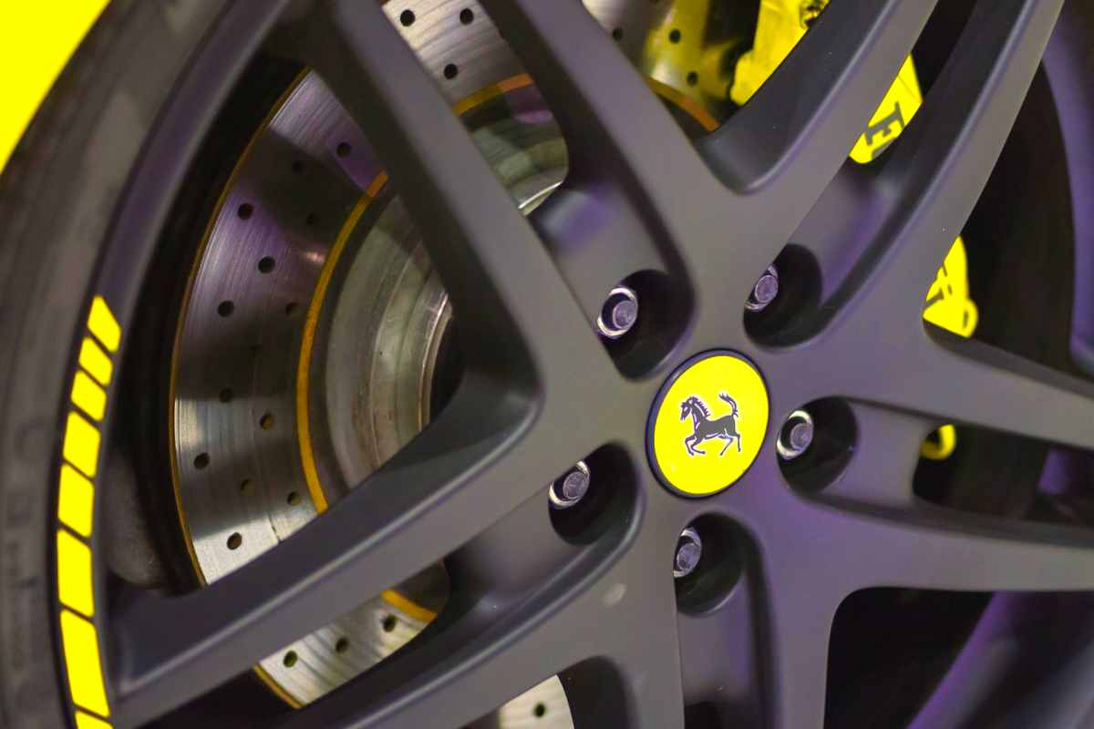 Le Ferrari con motore V6 più belle di sempre: queste qui sono un vero assegno circolare