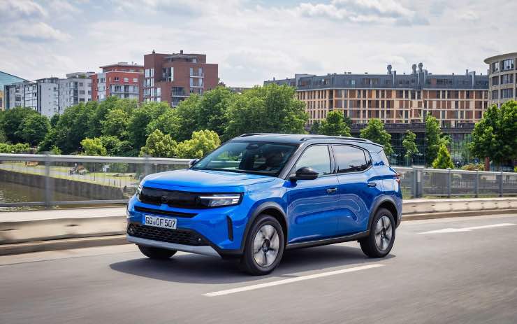 Opel Frontera 7 posti da 28.000 euro