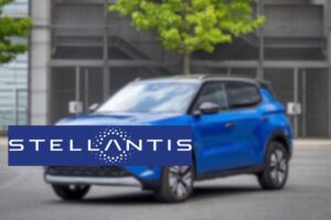 Stellantis nuovo super SUV