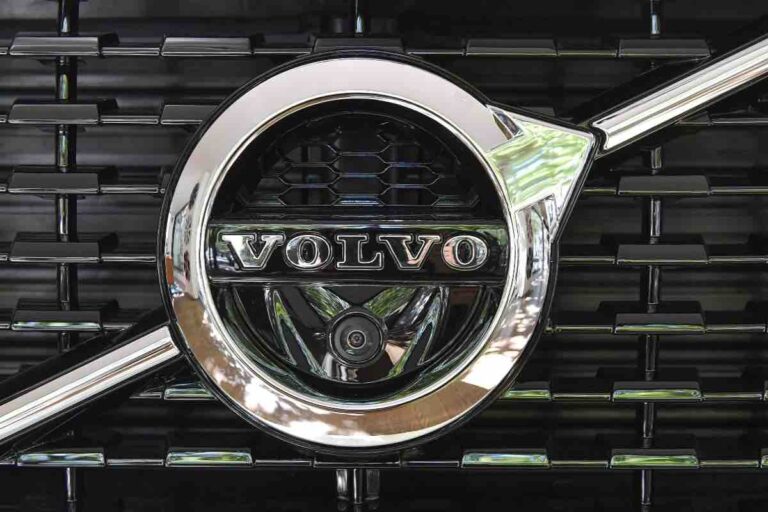 Volvo scatta il richiamo