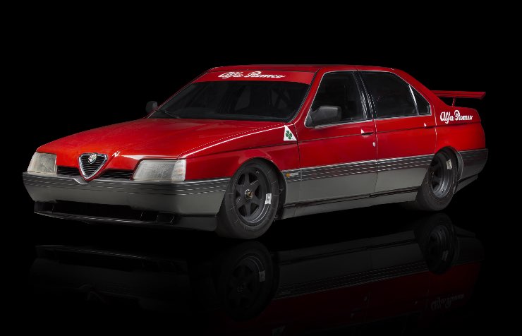 Alfa Romeo 164 Procar con motore V10