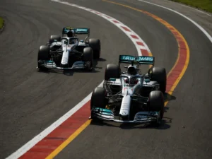 Rivoluzione nel Mercato delle Power Unit: Mercedes Riduce i Clienti, Honda Pensa al Raddoppio