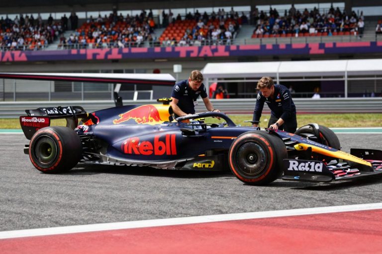 F1, Max Verstappen: discussioni sul futuro con Red Bull