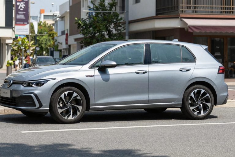 VW Mega Golf: 1.000 CV per il 75° anniversario