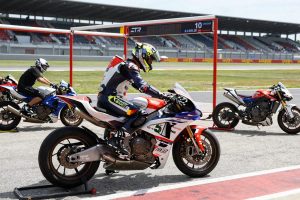 Circuito spagnolo: criticità nella partenza per i meccanici
