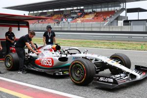 F1, Antonelli trionfa al Madring e si allontana nel Mondiale
