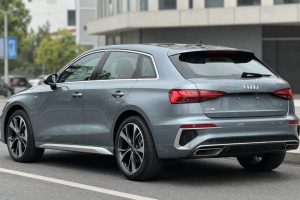 Audi A3: nuova tecnologia e versione Sportback Design