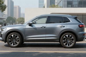 EMC Quattro: SUV cinese economico e ben equipaggiato