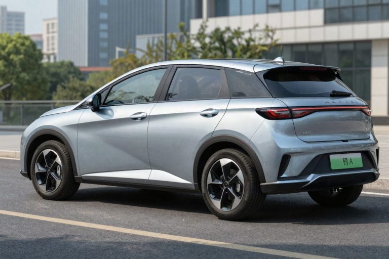 BYD Dolphin Surf: nuova city car elettrica in arrivo