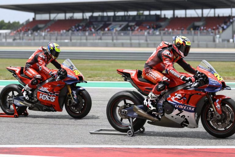 MotoGP, Estoril: Toni Elias vince al photofinish