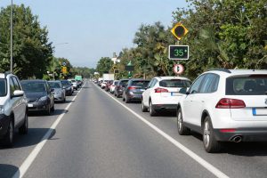 Nuove regole per il passaggio di moto in caso di traffico